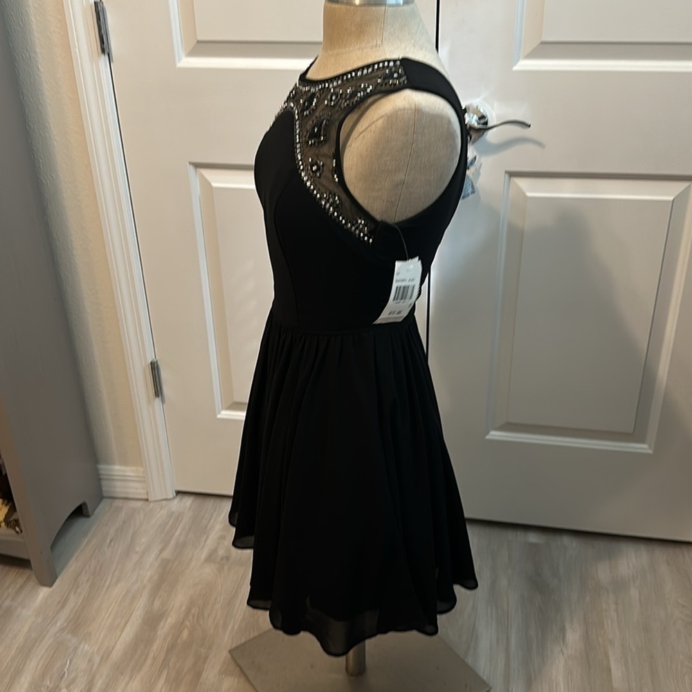 WAY IN CLOTHING BLACK EMBELLISHED DRESS SZ 5 PROM PARTY HOLIDAY PICTURES - Picture 8 of 12